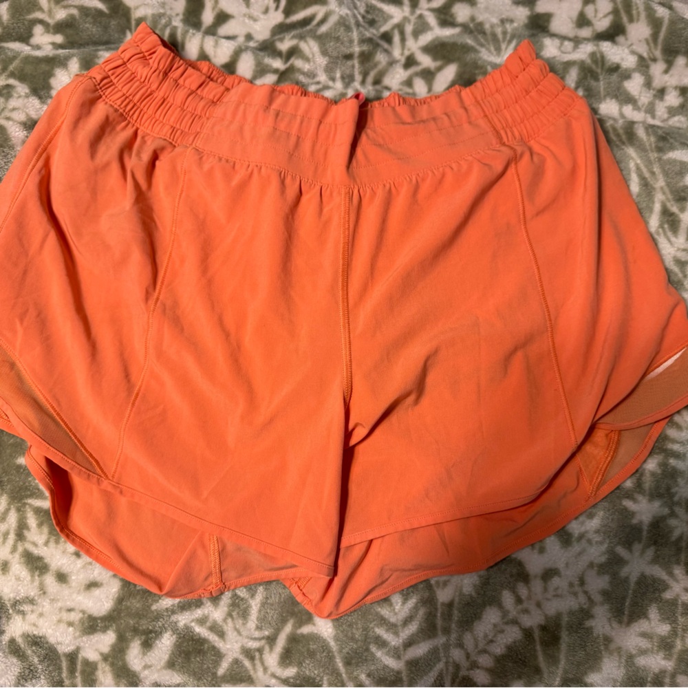 Lululemon Hotty hot shorts in light pink